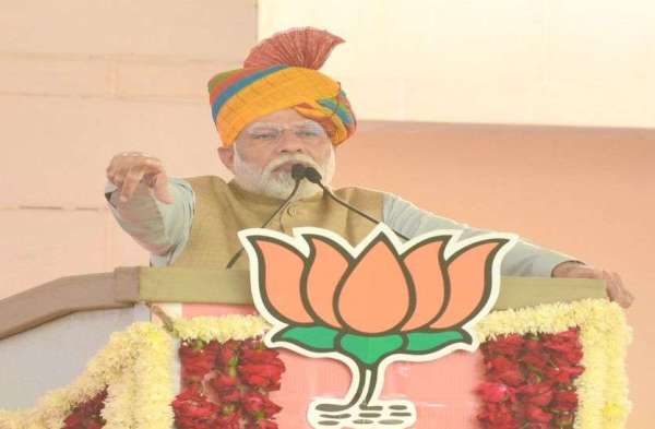 ​शिक्षा की छोटी काशी में गरजे मोदी....