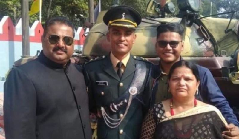 Shubham Gupta agra son martyred in Rajori jammu kashmir terrorist atta