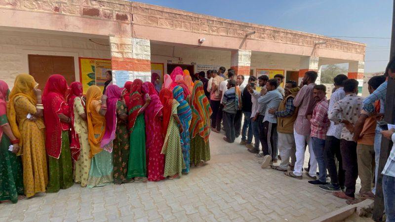 assembly election 2023 : जिले की हॉट सीट पर गर्मजोशी से हो रहा है मतदान