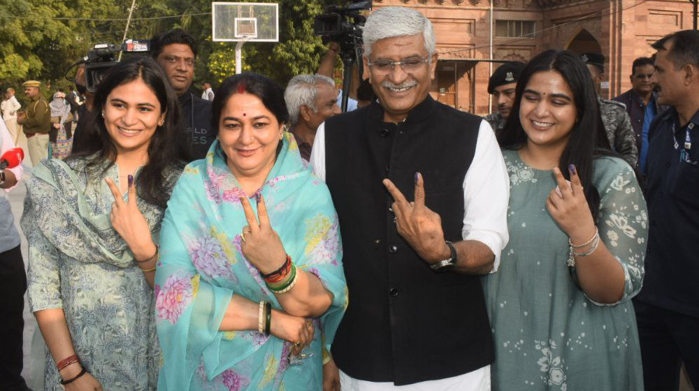 rajasthan_election_voting_2023_live_update_gajendra_singh_shekhawat.jpg
