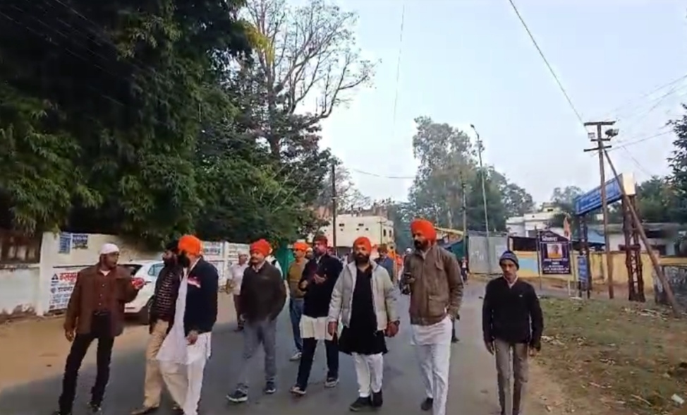 प्रकाश पर्व: बैकुंठपुर में निकली प्रभातफेरी