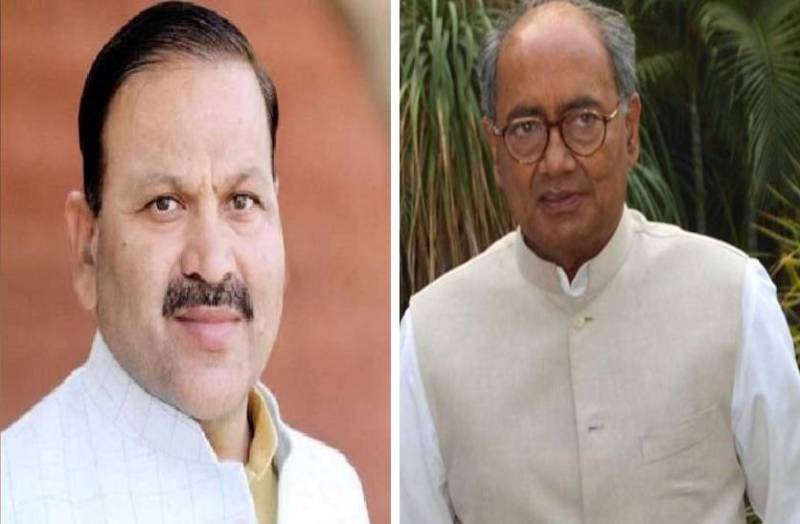 digvijay_singh_and_satish_sikarwar_1.jpg