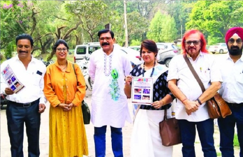 डायरेक्टर अनुराग बासु समेत कई बड़ी हस्तियां होंगे शामिल