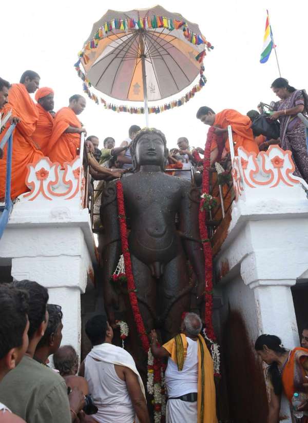 गोम्मटगिरी में 73वां महामस्तकाभिषेक अनुष्ठान