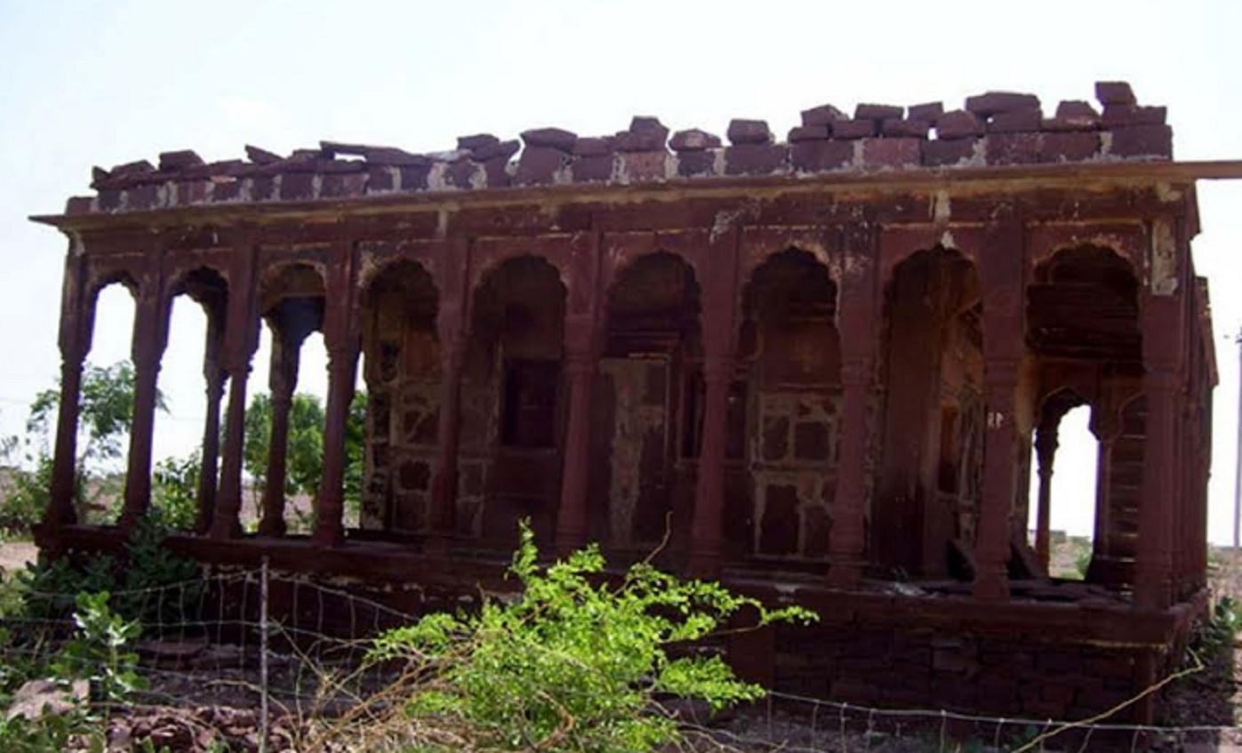 नहीं थम रहा इंतजार....कब होगा धर्मकुंडा का उद्धार ?