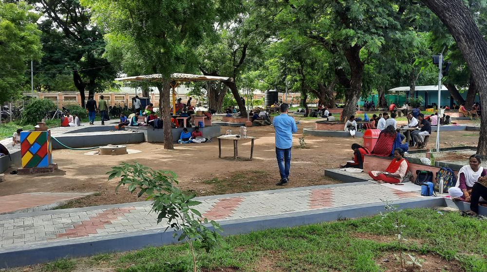 अनोखी पहल: बच्चों की पढ़ाई के लिए बनाया स्टडी सेंटर, यहां बच्चों के लिए उपलब्ध हैं कई सुविधाएं