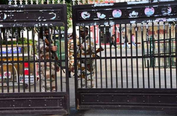 Tight security in Rajasthan College and Commerce College