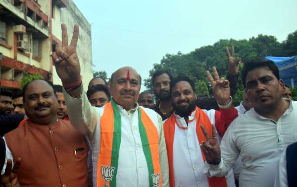 कही खुशी कही गम 