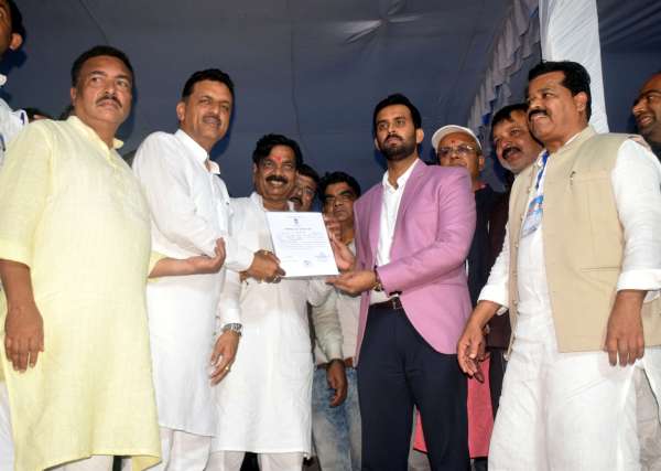 कही खुशी कही गम 