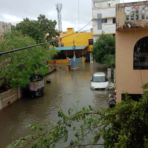 बारिश से तबाही का महातांडव चेन्नई में हाई अलर्ट