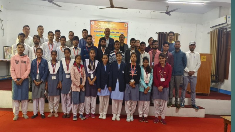 प्रतिभागी छात्र