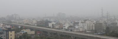 दिनभर छाई धुंध हवा ने ठिठुराया।