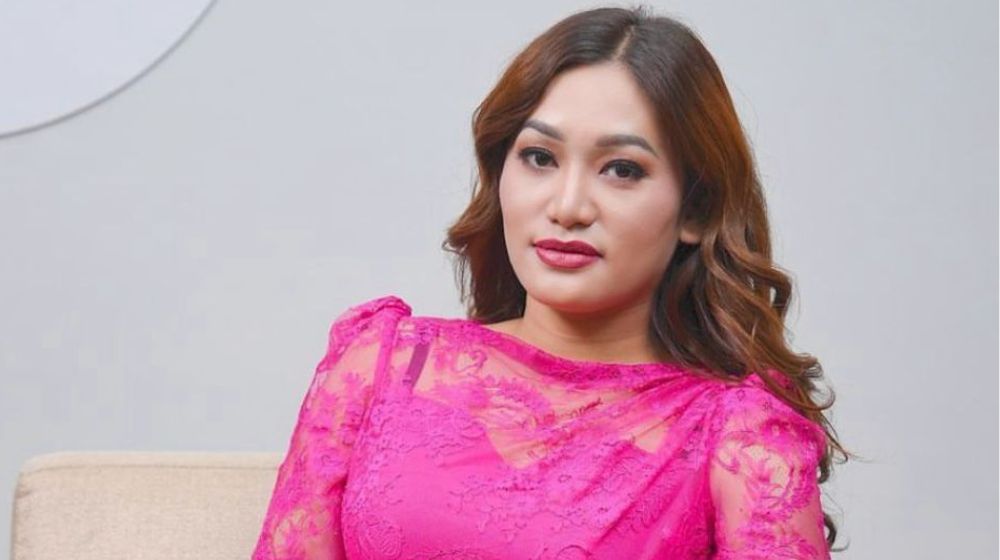  Beryl Vanneihsangi TV anchor who became a young woman MLA in Mizoram is popular on social media platforms