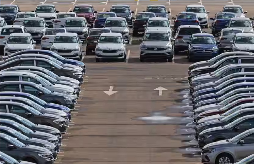 car_parking_in_raipur_airport.jpg