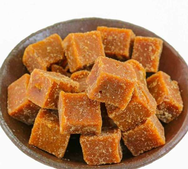 jaggery-benefits.jpg