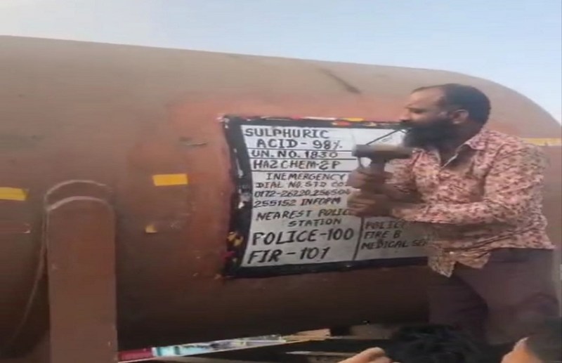 Video news: फिल्मी स्टाइल में शराब तस्करी: टैंकर में छिपाकर ले जाई जा रही 25 लाख की शराब जप्त