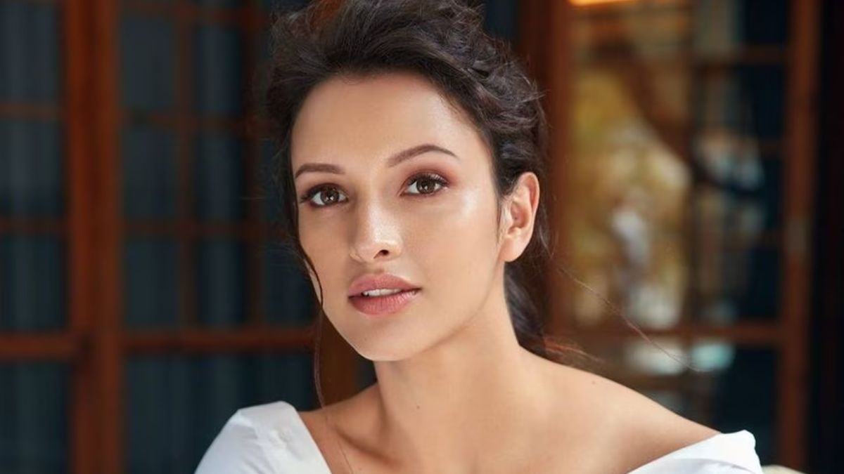 नेशनल क्रश अभिनेत्री तृप्ति डिमरी का बॉक्स ऑफिस पर दिखेगा जलवा! नेशनल क्रश अभिनेत्री तृप्ति डिमरी का बॉक्स ऑफिस पर दिखेगा जलवा!