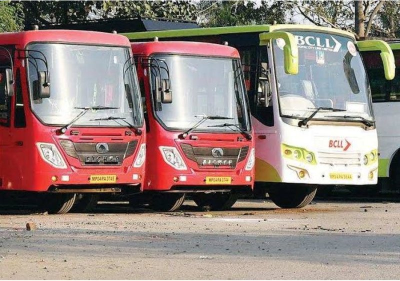 शहर से सटे क्षेत्रों में निवासरत आबादी की पहुंच से दूर बसें