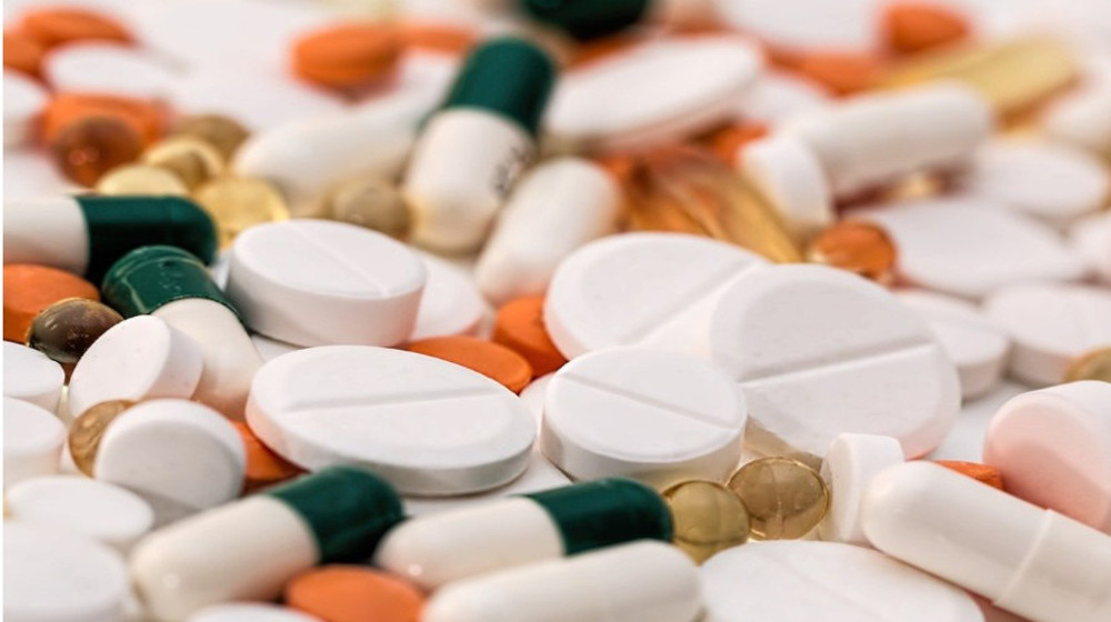 side_effects_of_antibiotics.jpg