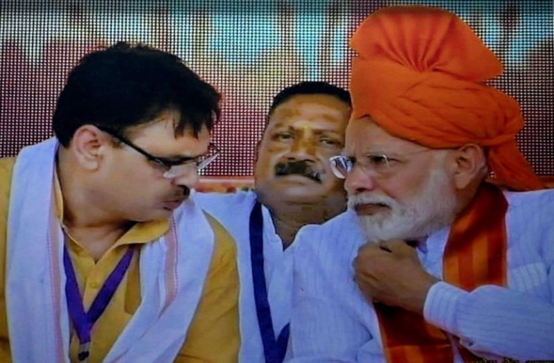 कांग्रेस ने दिए छह मंत्री, मोदी ने पूरी की मुराद...मुख्यमंत्री से नवाजा