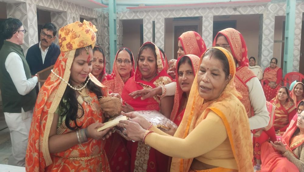 खेरली की नेहा जैन ने त्यागी सांसारिक मोह-माया, बैंड-बाजों से निकाला वरघोड़ा….देखे वीडियो