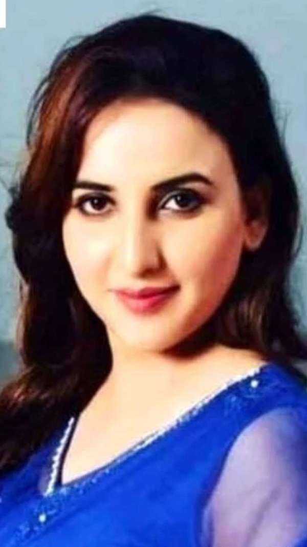 pakistani_youtuber_hareem_shah_5