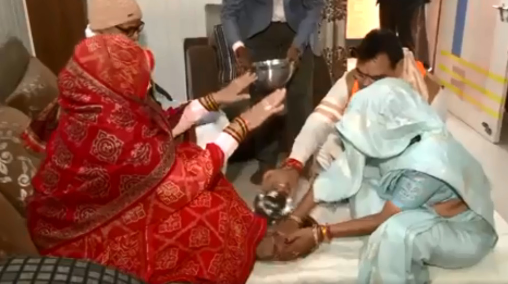 bhajan_lal_oath.jpg
