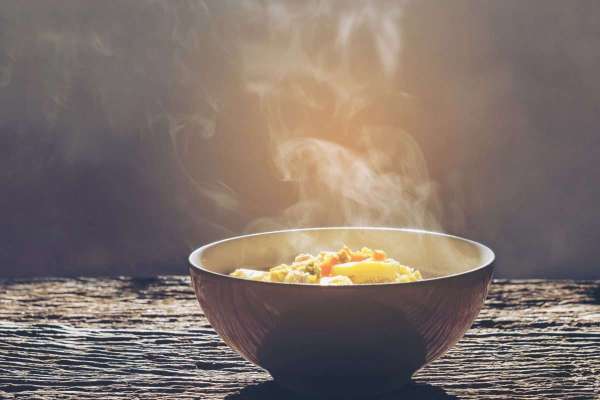  ठंडे के बाद गर्म चीज न खाएं