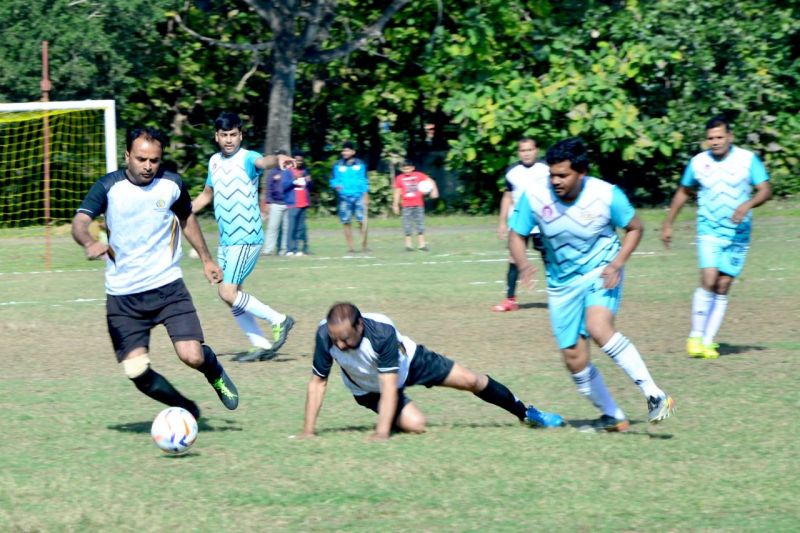 Ordnance Factory Itarsi defeated Ordnance Factory Varangaon by 6-0