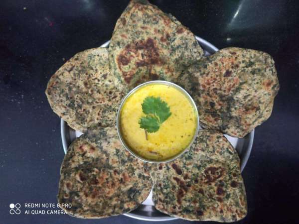 मेथी के पराठे में कैल्शियम भी भरपूर मात्रा में होता है