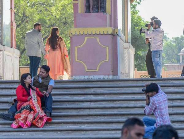 पत्रिका गेट बना प्रीवेडिंग शूट का फेवरेट डेस्टिनेशन।