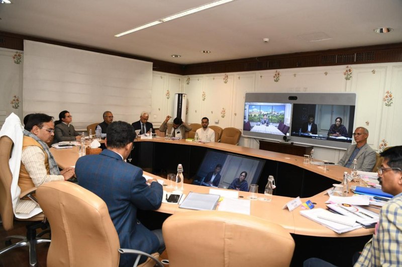 कोविड-19 के नए वेरिएंट ने उड़ाए नई सरकार के होश, सीएम ने कहा सतर्क रहें