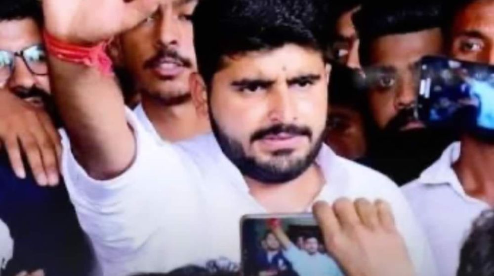 रविंद्र सिंह भाटी का 20 सेकंड का ये वीडियो वायरल, इस तोहफे को देखकर जताया आभार