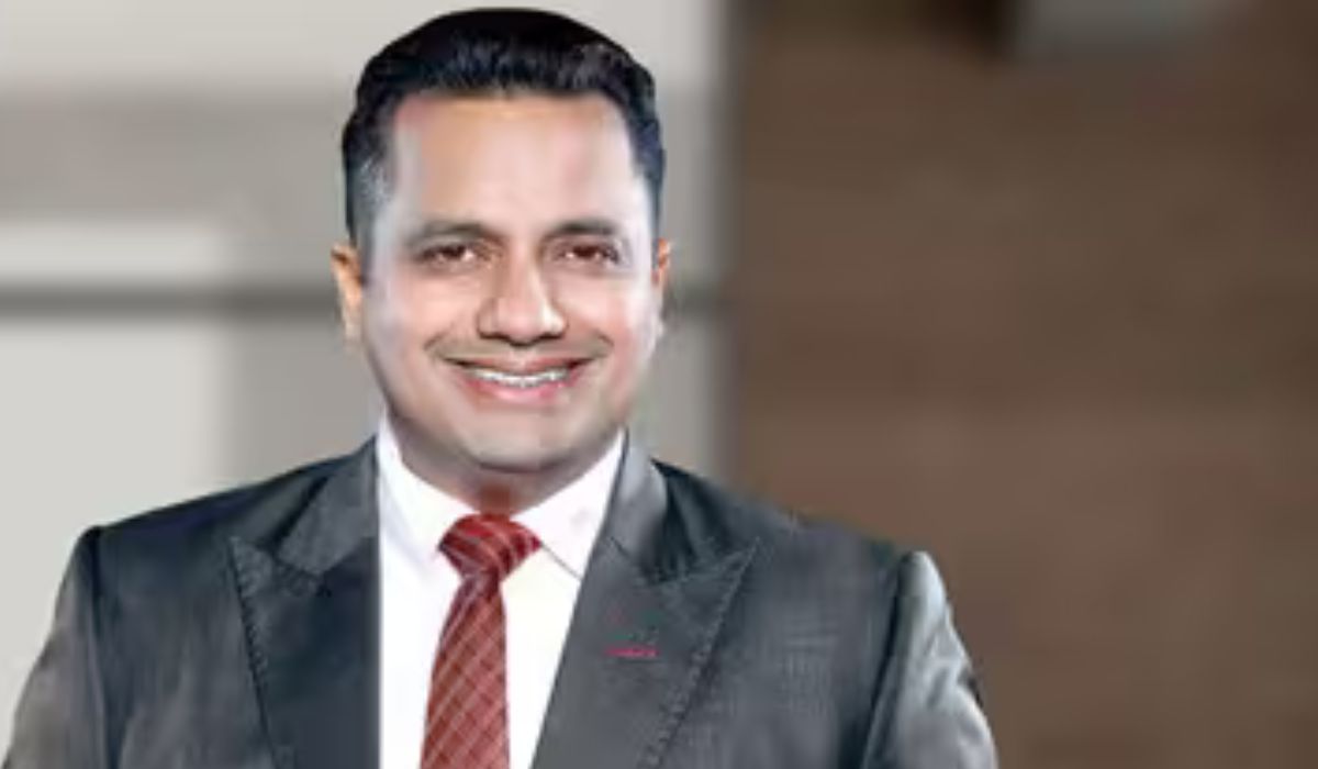 who is vivek bindra Vivek Bindra Income Sandeep Maheshwari Controversy