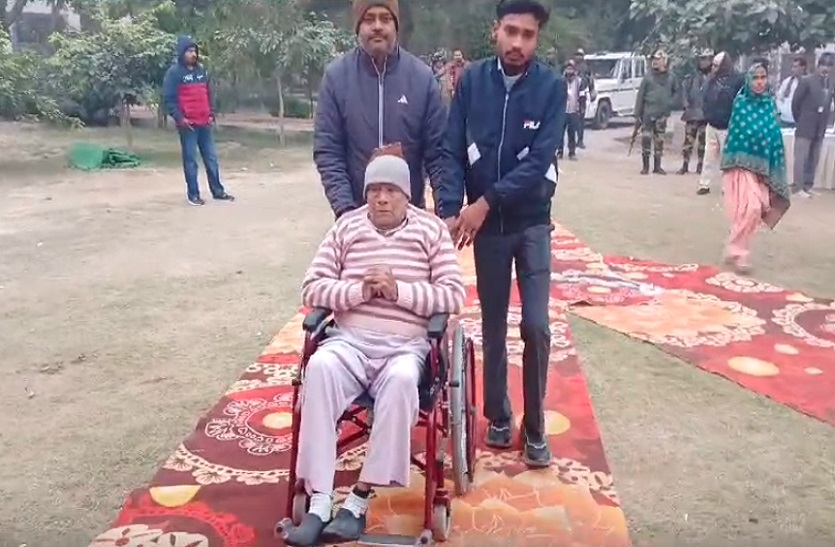 श्रीकरणपुर में 11 बजे तक हुआ 24.41 फीसदी मतदान, वोटिंग जारी