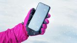 smartphone_use_in_winter.jpg