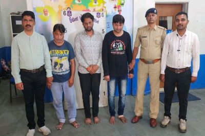 surat news : पूर्व पार्षद छाया भुवा के दो पुत्रों समेत तीन जनें गिरफ्तार