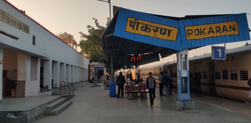 प्लेटफार्म नंबर 2 का कब होगा उद्धार? रेलों की संख्या बढ़ी, प्लेटफार्म वही