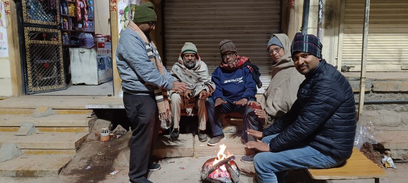 Video: कोहरे का सितम, सर्द हवाओं की जकड़न... बेहाल जैसाण के बाशिंदे