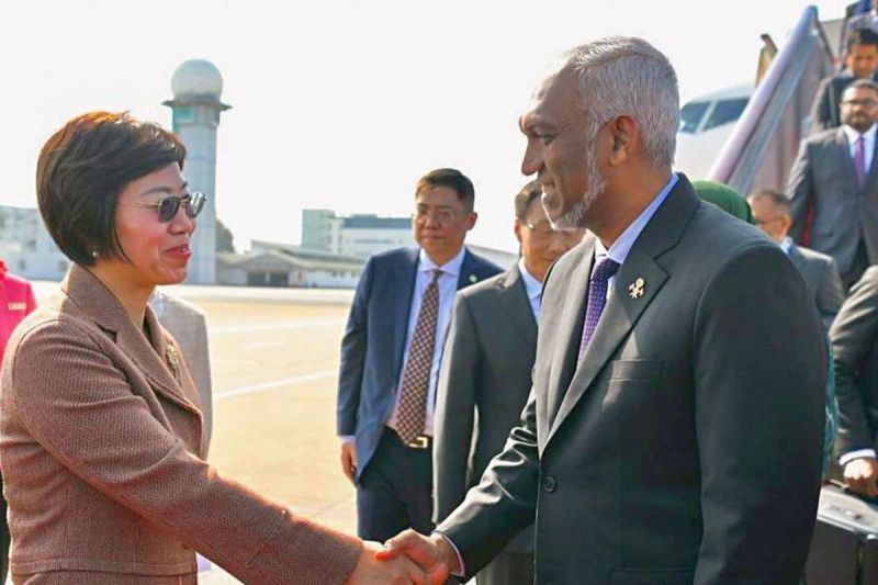 Maldives president urges china more tourists