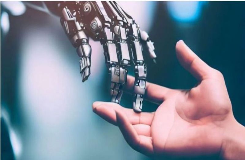 ग्राहकों के लिए एआइ की बजाय आज भी ह्यूमन इंट्रेक्शन महत्त्वपूर्ण