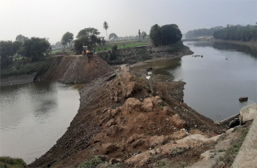 शिप्रा को साफ करने ट्रीटमेंट प्लांट लगेंगे, डायर्वशन सिस्टम की सफाई होगी, 6 महीने में सीवरेज मिलना बंद करेंगे