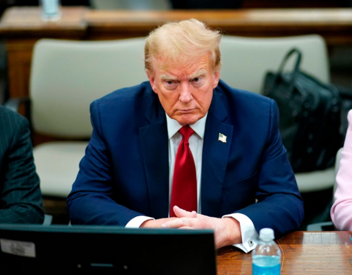 trump_in_court.jpg