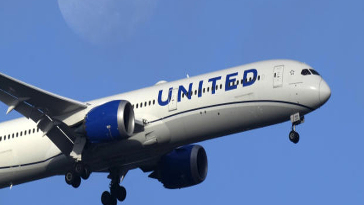 united_airlines_plane99.jpg