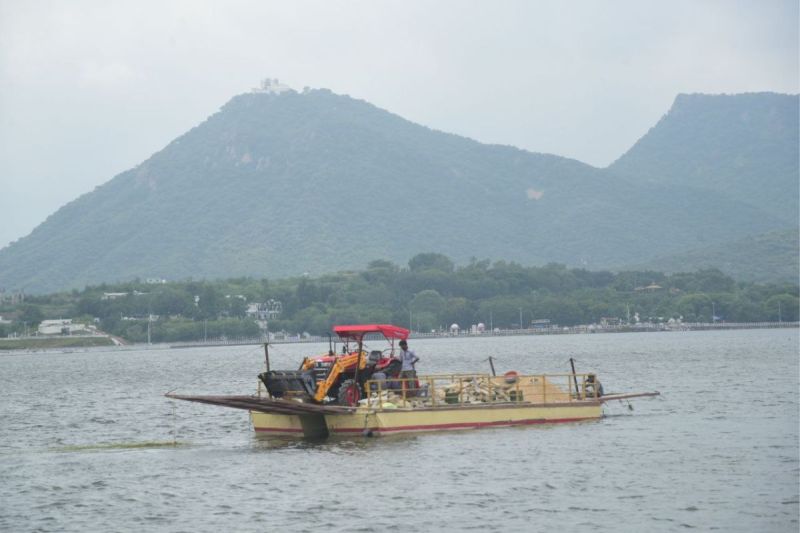 udaipur_lake_.jpg