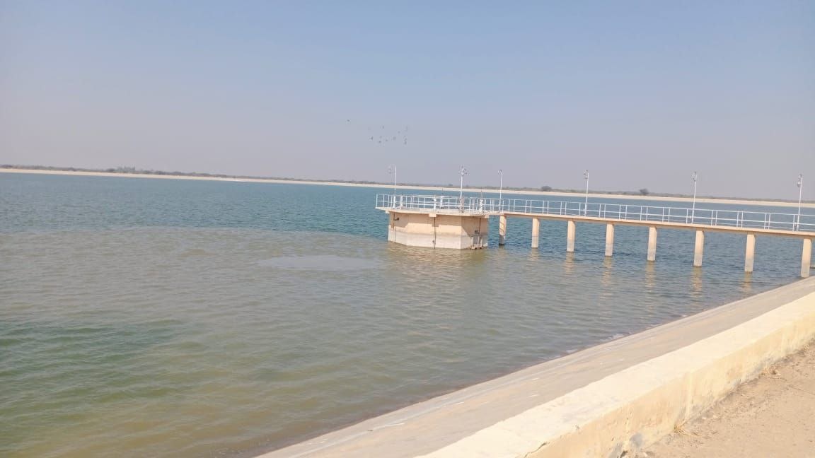 जैसलमेर-बाड़मेर जिलों में पेयजल आपूर्ति पर गिरी 'बिजली'