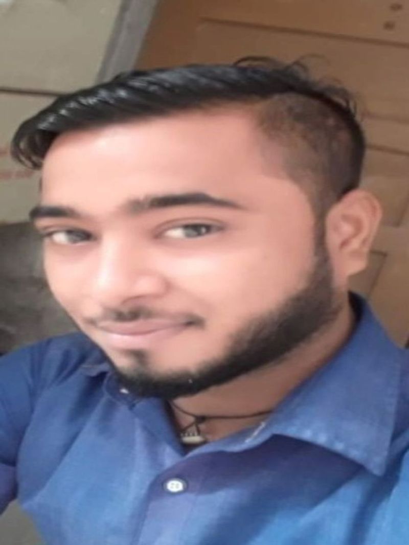 Youth kills girlfriend and hangs himself in Udhna