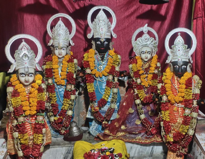 यहां संपूर्ण राम दरबार की दिखती है अनुपम झलक, चारों धाम की परिकल्पना पर बना है मोहन राम मंदिर