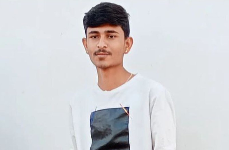 Teenager dies in accident at barmer