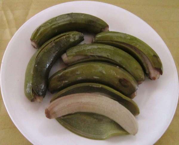 healthy-breakfast-with-green-banana.jpg